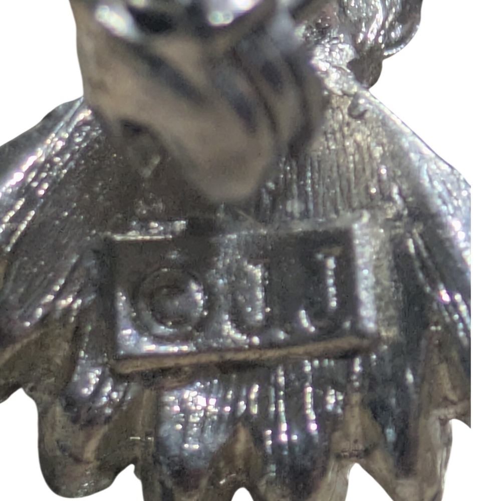 Ornate Silver Hummingbird Brooch – Exquisite Filigree Wings & Textured Detail - Picture 6 of 6